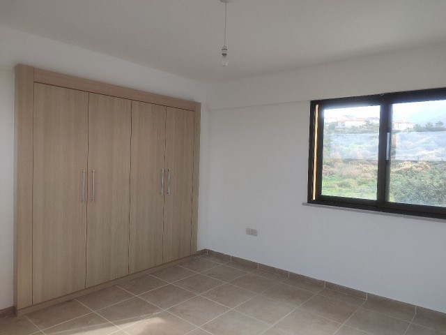 2+1 neue Maisonette mit herrlichem Meer- und Bergblick in Girne Arapköy, eine Gelegenheit zum Verkauf mit eigenem Bad!