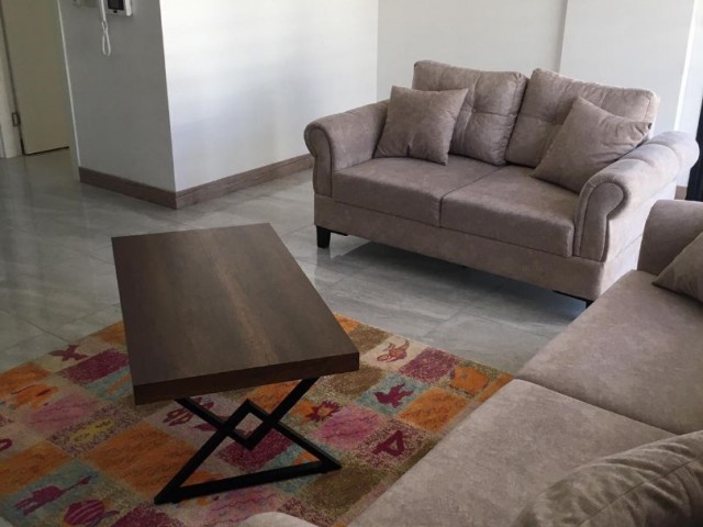 2+1 flat for sale in the center off Kyreniye 