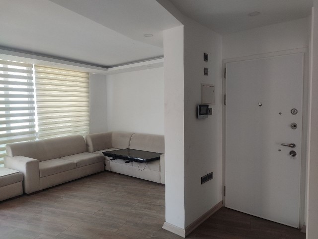 Lüks site içinde full eşyalı satılık 2+1  penthouse!