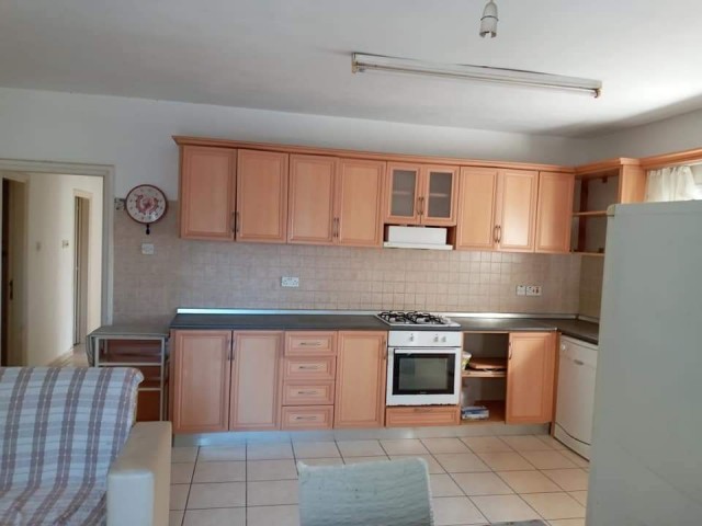 3+1 apartment for sale in Kyrenia center