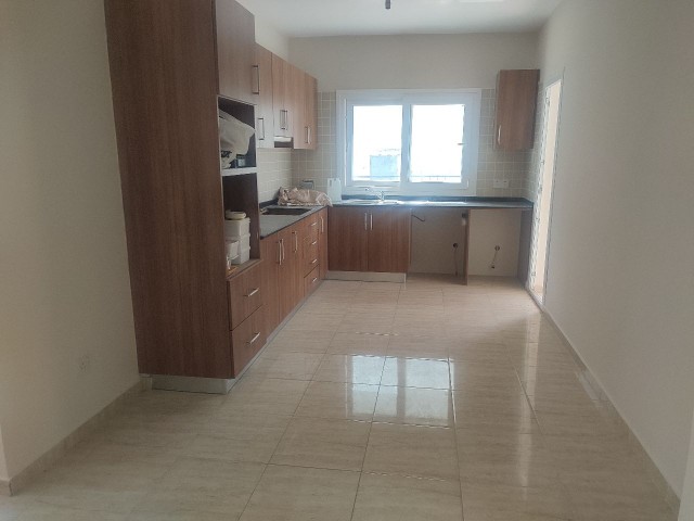 3+1 Luxury Flat With Garden and Fireplace For Sale In Lapta