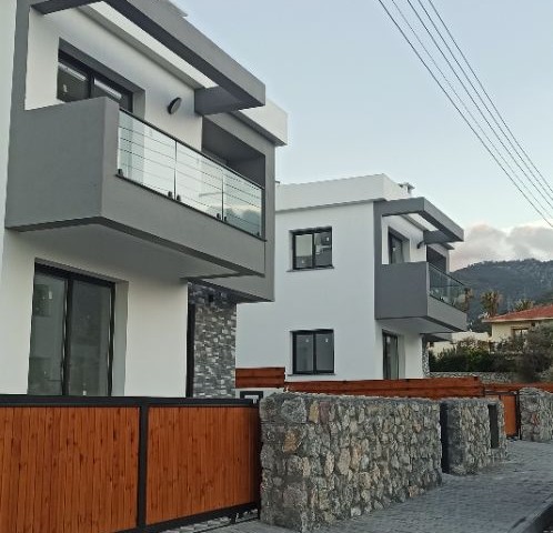 3+1 villa for sale in Alsancak, ready to move