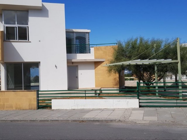 Girne Özankoy da özel havuzlu kiralık Villa!