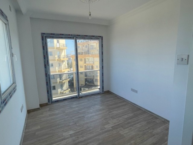 3 + 1 NEUE PENTHOUSE LETZTE 1 WOHNUNG ZUM VERKAUF IM ZENTRUM VON FAMAGUSTA ** 