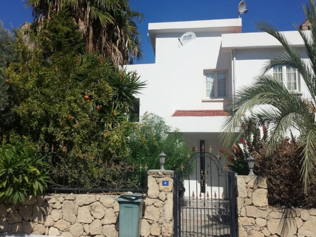 A long-term villa for rent in Bellapais, Kyrenia. 3 bedrooms with commynual pool. 05338403555 ** 