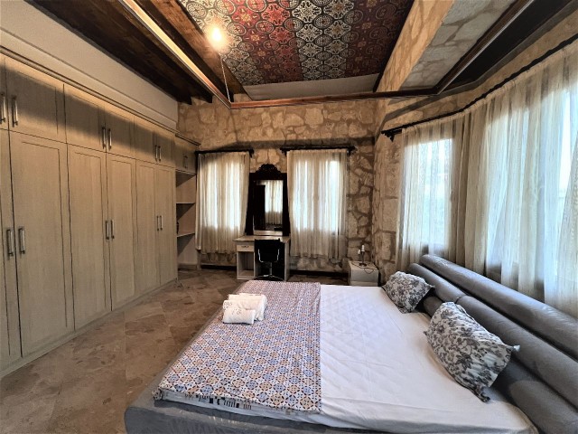 spectacular stone house is only 200 meters from the sea in Karşıyaka, Girne. Solid stone house with 4 bedrooms. It has a private swimming pool, study room and closed garage. You are welcome to the terrace of this villa for the most perfect sunset on the island.