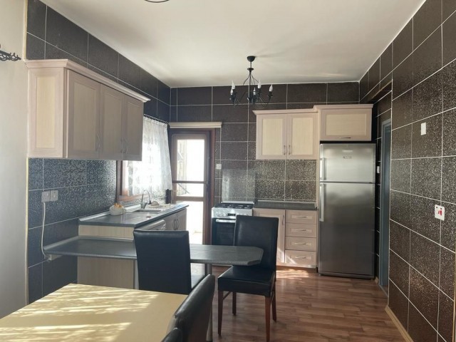 A 3-bedroom apartment in the center of Kyrenia, ready to move, renovated and fully furnished on the Levent site. Emergency sale has dropped from £70,000 !! The cob is ready, the VAT has been paid. 05338403555 ** 