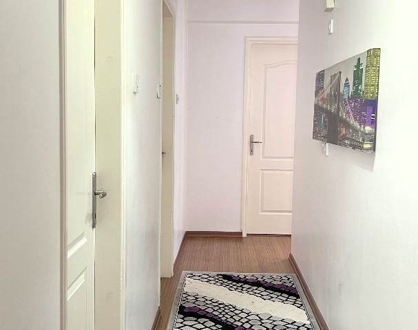 3 Bedroom apartment in the center of Kyrenia. Walking distance to the bazaar, covered parking. with ensuite bathroom. 05338403555 ** 