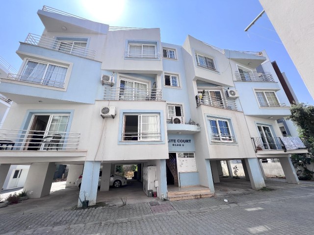 3 Bedroom apartment in the center of Kyrenia. Walking distance to the bazaar, covered parking. with ensuite bathroom. 05338403555 ** 