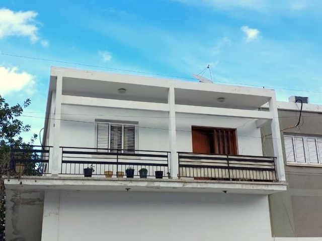 Spacious 2 bedroom apartment in Lapta village.  1st floor with garden. 05338403555 ** 