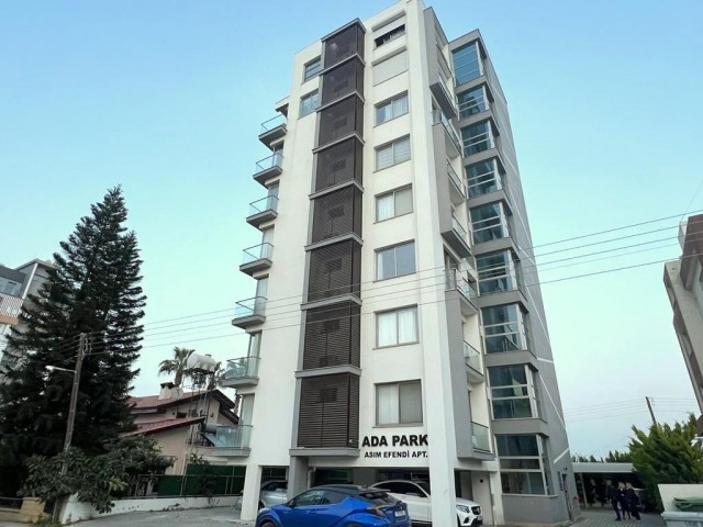 Kyrenia Karakum region, walking distance to the main street, ready to live, ready to live, VAT paid, ready to live 2 + 1 furnished apartment. 05338403555