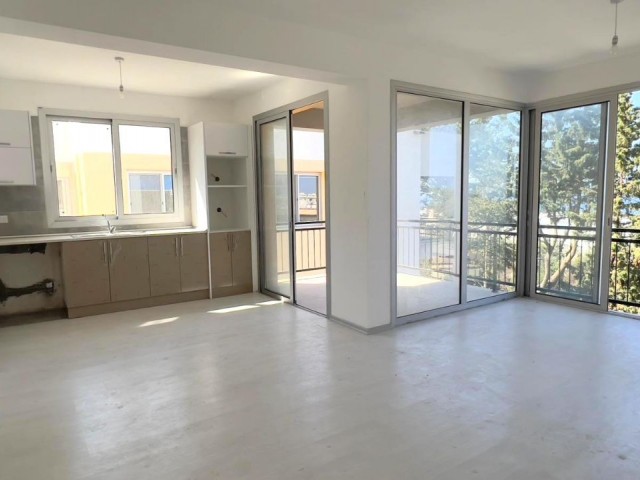 2+1 neue Wohnung in Lapta, Kyrenia. Die Mehrwertsteuer wurde bezahlt. 05338403555