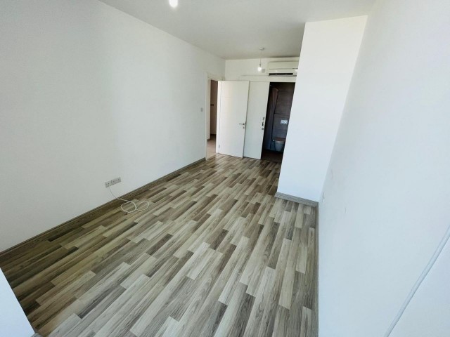 LUXURIÖSES 1 + 1 PENTHOUSE ZU VERMIETEN IN GIRNE MERKEZ ** 