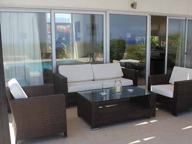 3 BEDROOM LUXURY VILLA FOR DAILY RENT IN ESENTEPE