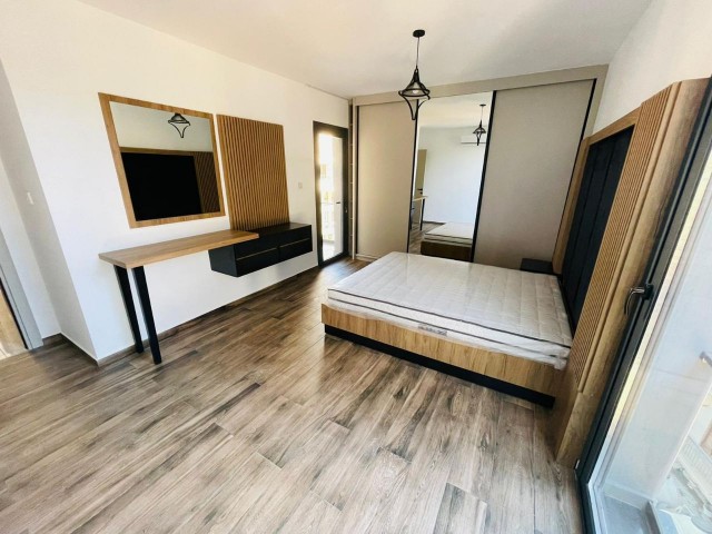 Luxus 2 + 1 Wohnung zur Miete im Zentrum von Kyrenia ** ** 