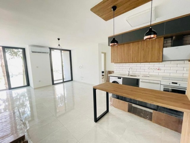 Luxus 2 + 1 Wohnung zur Miete im Zentrum von Kyrenia ** ** 