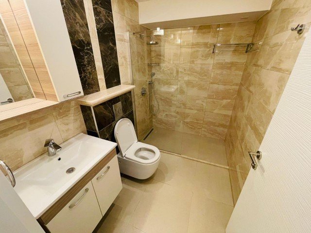 LUXURY 2 + 1  FLAT TO RENT IN GIRNE MERKEZ