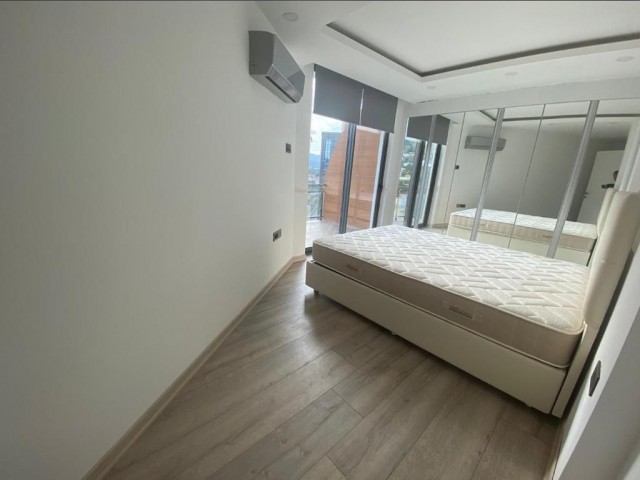 3 SCHLAFZIMMER LUXUS PENTHOUSE WOHNUNG IN GIRNE CENTER