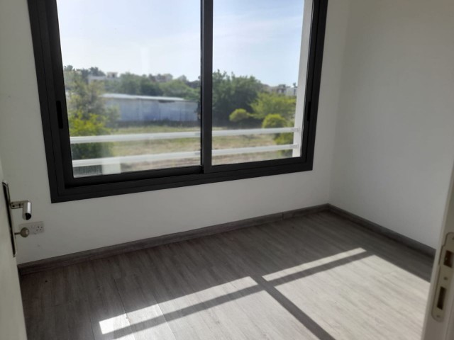 2+1 FLAT FOR SALE IN ALSANCAK, KYRENIA