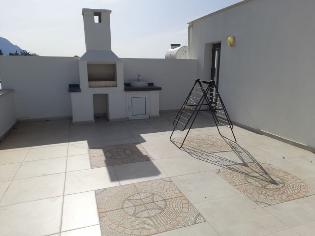 2+1 FLAT FOR SALE IN ALSANCAK, KYRENIA