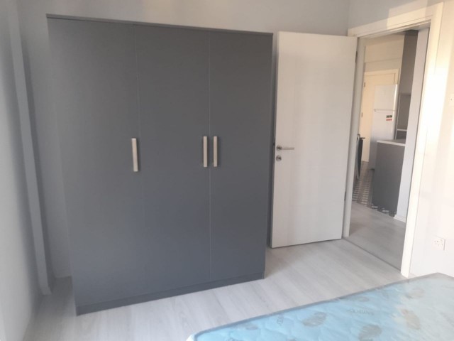 SATILIK GÜZEL 2+1 DAİRE GIRNE MERKEZ