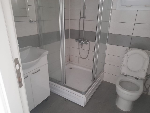 SATILIK GÜZEL 2+1 DAİRE GIRNE MERKEZ