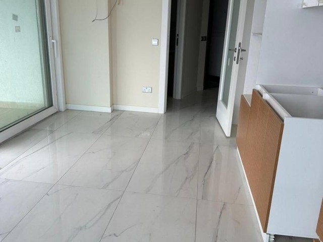 GUZEL 3+1 PENTHOUSE GIRNE MERKEZ