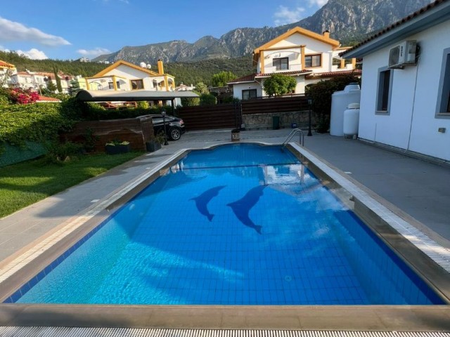 BEAUTIFUL 4+1 VILLA IN ALSANCAK