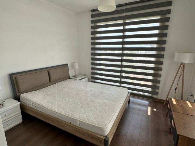 LUXUS 3+1 PENTHOUSE ZU VERMIETEN IM KYRENIA CENTER