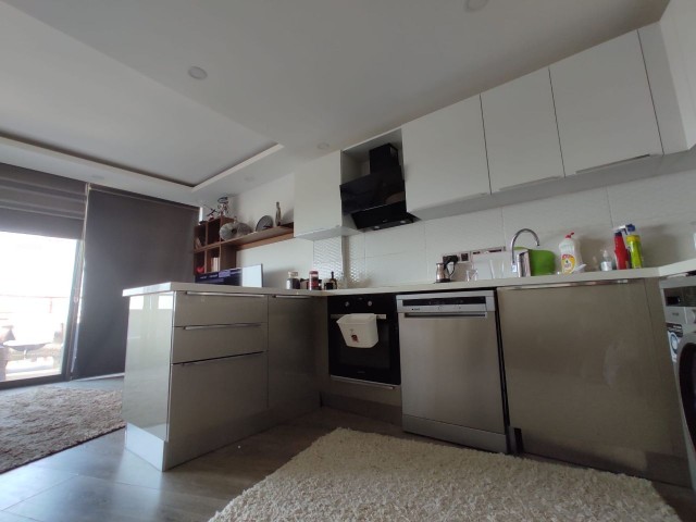 LUXURIOUS 3+1 APARTMENT IN GIRNE CENTRE