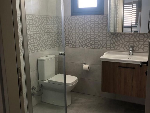 LUXURIOUS 2+1 APARTMENT IN GIRNE CENTRE