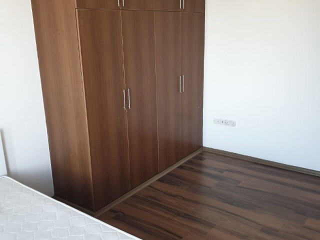 2+1 WOHNUNG ZU VERMIETEN IM KYRENIA CENTER