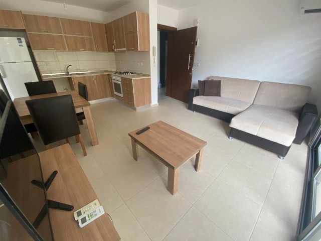 1+1 WOHNUNG ZU VERMIETEN IM KYRENIA CENTER