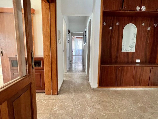 3+1 FLAT FOR SALE IN THE CITY CENTER