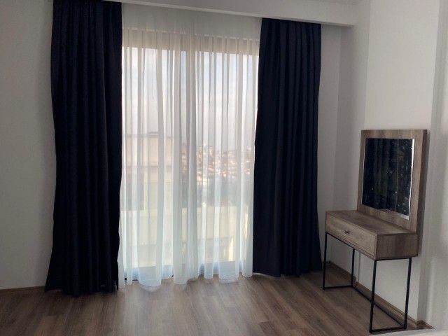 GİRNE MERKEZDE 2+1 SATILIK DAİRE