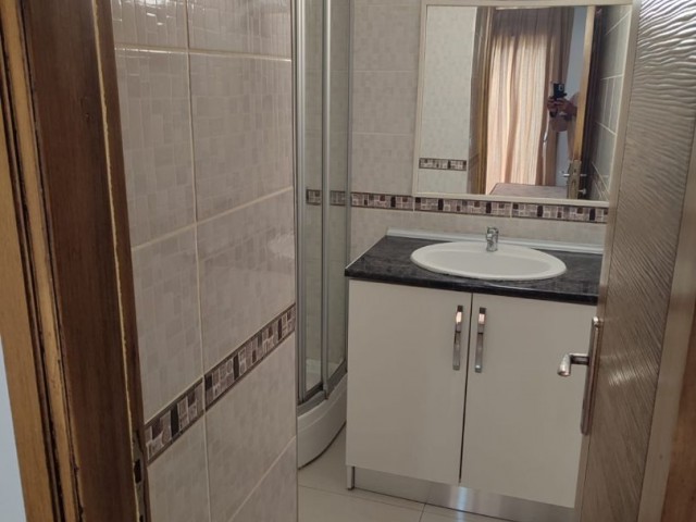 ENSUITE 3+1 APARTMENT FOR RENT IN GIRNE CENTER