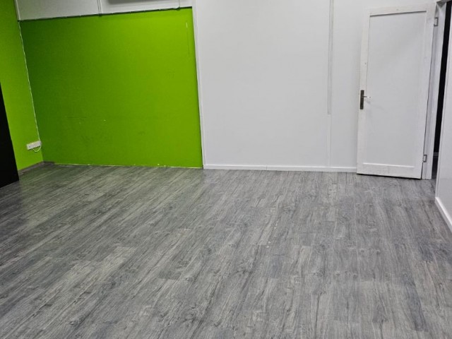 COMMERCIAL LICENCED PROPERTY FOR RENT IN GIRNE CENTER