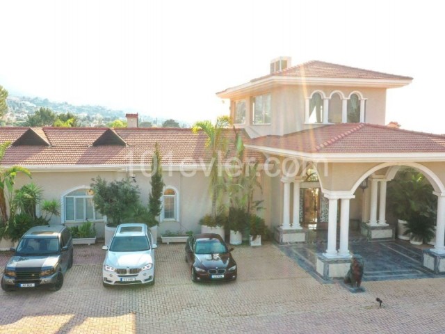 ltra Luxury 6+ 3 Villa with Private Pool is for Sale in Kyrenia Çatalköy