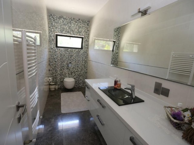 Luxurius 4+1 Villa with Private Pool is for Sale in Kyrenia Çatalköy