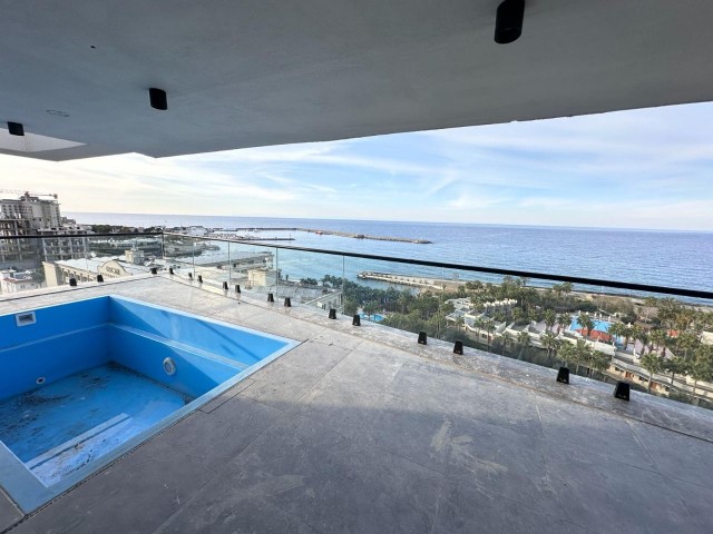 Luxuriöse 4+1-Wohnung mit privatem Pool im Zentrum von Kyrenia steht zum Verkauf