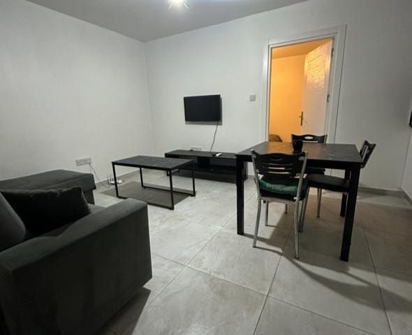 1+1 APARTMENT FOR RENT IN KARAOĞLANOĞLU GIRNE