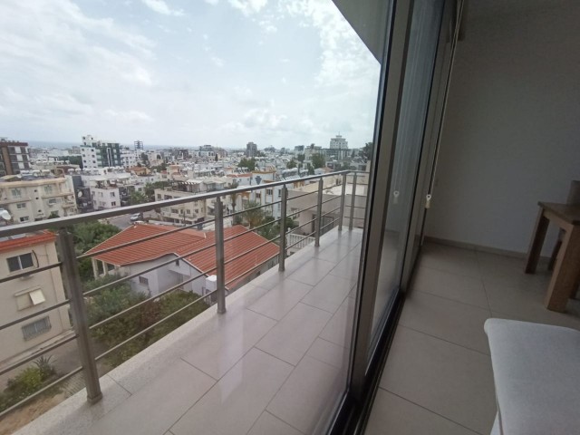 2+1 WOHNUNG ZU VERMIETEN IM KYRENIA CENTER