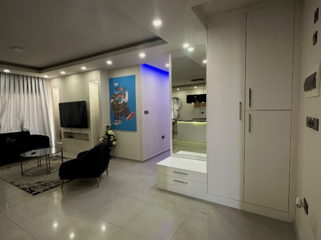 Luxurious 3+1 Penthouse for Rent in Girne City Center