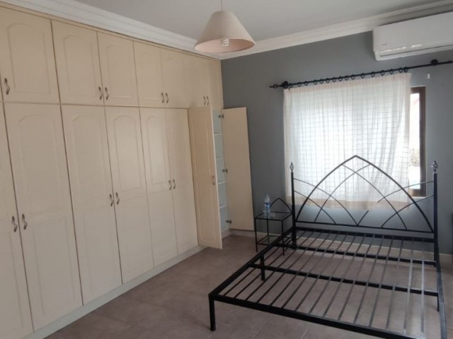 Girne Alsancak'ta 3+1 Özel Havuzlu Bungalow