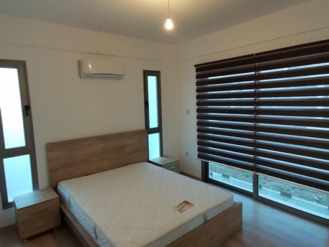 Flat To Rent in Alsancak, Kyrenia