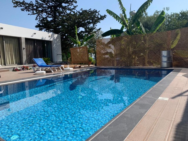 4+2 Villa with Private Pool for Daily Rent from the Owner ** 