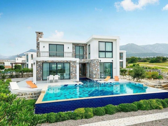 5+1 detached doublex villa in near the esentepe 