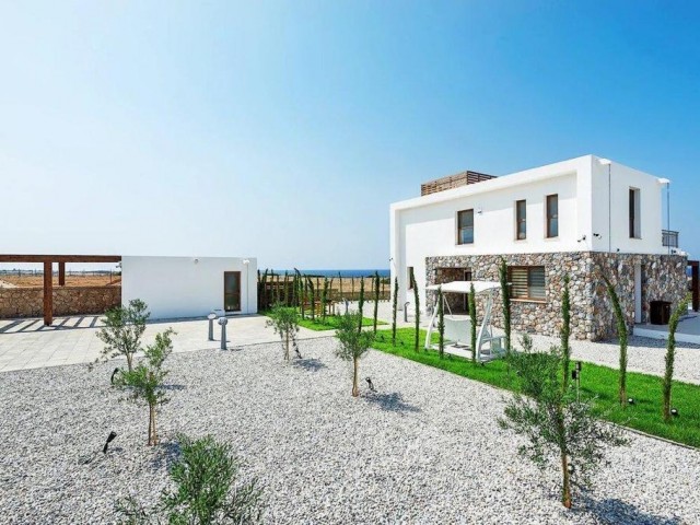 5+1 detached doublex villa in near the esentepe 