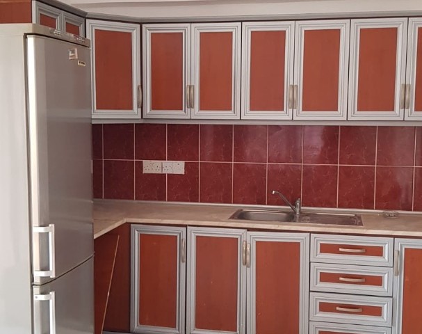 Magusa Merkez kiralık 1+1 eşyalı daire