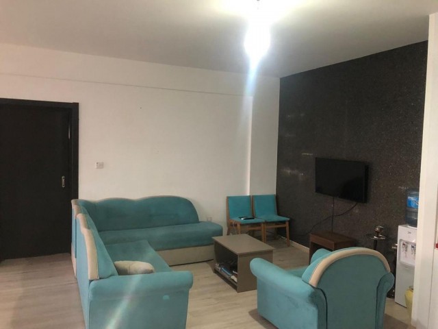 Mağusa merkez eşyalı 2+1 kiralık daire